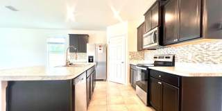 341 SW Ridgecrest Drive Gallery 6
