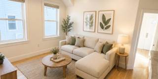 4-12 Humboldt Place4-12 Humboldt Place - 8 - 1 Gallery 2