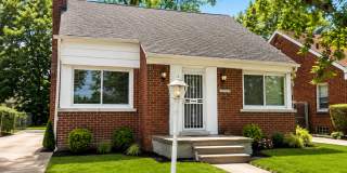Upgraded Westside Bungalow Section 8 Accepted Gallery 8