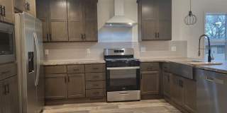 1124 Lake Terrace Gallery 2