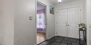 2002 17th Street Gallery 4