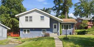 Beautifully Updated Split-Level Home Near Wheaton Metro! Gallery 1