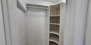 4233 S Jackson St Gallery 22