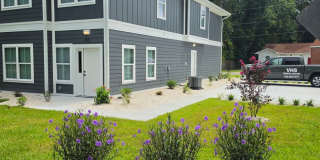 Charming 3 bed, 1.5 bath Gallery 24