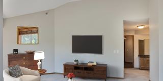 Crosby Pointe Apartments Gallery 18