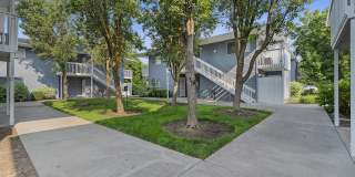 Rock Pointe Gallery 21