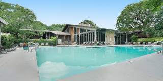 Kenilworth Gallery 75