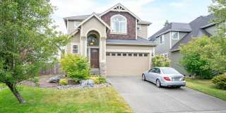 Spacious 4-Bedroom Home in The Oaks with Fenced Yard Spacious 4-Bedroom Home in The Oaks with Fenced Yard Gallery 3
