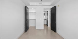 23191 Fashion Dr unit: 8106 Gallery 26