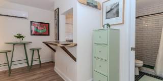 150 South Avenue SE Gallery 12