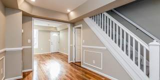 130 W RANDALL Street Gallery 8