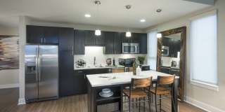 Channel Mission Bay Gallery 17