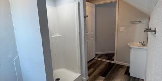 Cozy & Updated 1 Bedroom | 1 Bathroom Efficiency Apartment Cozy & Updated 1 Bedroom | 1 Bathroom Efficiency Apartment Gallery 8