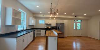 1500 Meridian Street - Modern Industrial Retreat in the Heart of Charlottesville! Gallery 15