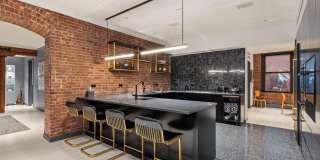 500 Greenwich Street Gallery 21