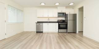 Uptown Lake Oswego Gallery 8