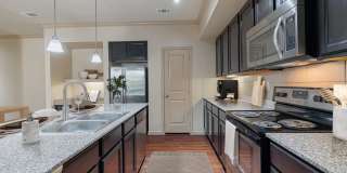 Dolce Living Rosenberg Gallery 5