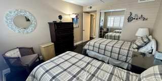 7950 E CAMELBACK Road Gallery 15