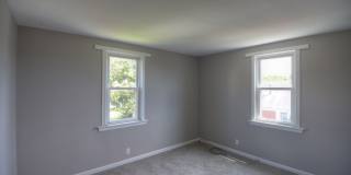 2-Bedroom, 1-Bath Single-Family Home with Integral Garage and Renovated Interior for Rent Gallery 4