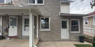 402 Douglass Street Gallery 1