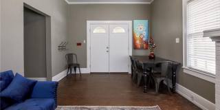 West Campus Cottage! Gallery 7