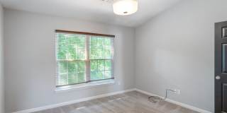 Beautiful end unit in sought-after Nashboro Village Beautiful end unit in sought-after Nashboro Village Gallery 15