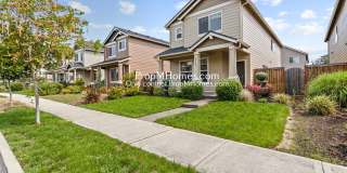 Three Bedroom Home in Tigard - Right Next to Bridgeport! Three Bedroom Home in Tigard - Right Next to Bridgeport! Gallery 1