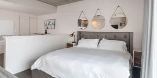 EVIVA On Cherokee Gallery 38