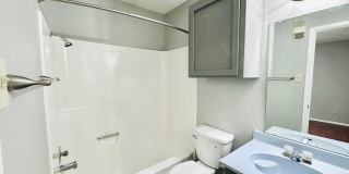 Awesome open Studio Apartments Close to Downtown Gallery 43