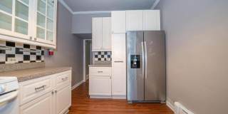 709 East 20TH Street Gallery 19