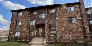 7809 Woodward Avenue Gallery 1