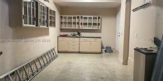 15201 SW 30th Ter Gallery 16