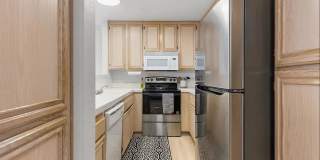 2 Bedroom Condo in Fashion Valley Gallery 5