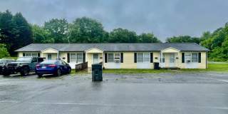 Must see Newly renovated 1 bedroom 1 bath apartment . Located in Dallas . Gallery 1