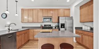 Gorgeous End of Group Owings Mils 3bd/2.5ba w/ A/C, W/D, and Modern Amenities! Available now! Gorgeous End of Group Owings Mils 3bd/2.5ba w/ A/C, W/D, and Modern Amenities! Available now! Gallery 8