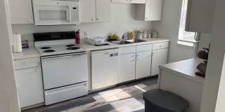 2 BEDROOM 2 BATH ON 2ND FLOOR AT MYRTLE GREENS Gallery 6