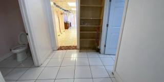 458 E GIRARD Avenue Gallery 19