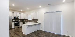 BEAUTIFUL 3BD/2.5BTH Townhome - Belmont - JULY MOVE IN BEAUTIFUL 3BD/2.5BTH Townhome - Belmont - JULY MOVE IN Gallery 9
