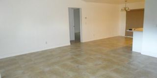 2637 SW 27th Street Gallery 18