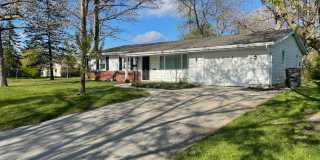 Well-maintained Ranch home with large yard, NO YARDWORK. Gallery 1