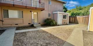 2225 Hillsborough Ct Gallery 1