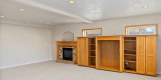 Large Murray 4 Bedroom Home Gallery 24