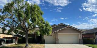 4 Bedroom, 2 Bath House for Rent in East Hemet - Available Now! 4 Bedroom, 2 Bath House for Rent in East Hemet - Available Now! Gallery 1