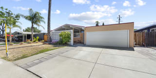 660 Miller Ave Gallery 1