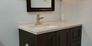 Room in 4 Bedroom Home at N Harrison Ave Gallery 15