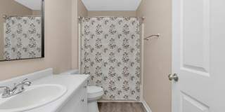 Charming 3BR Home with Fenced Yard, Garden Tub & Double Vanity Gallery 26