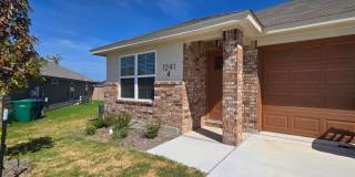 1241 Lexington (A/B) Gallery 3