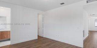 19602 NE 14 CT Gallery 77