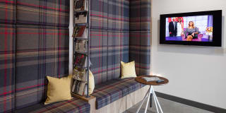 Multnomah Village Gallery 17