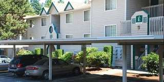 Edmonds Highlands Gallery 12